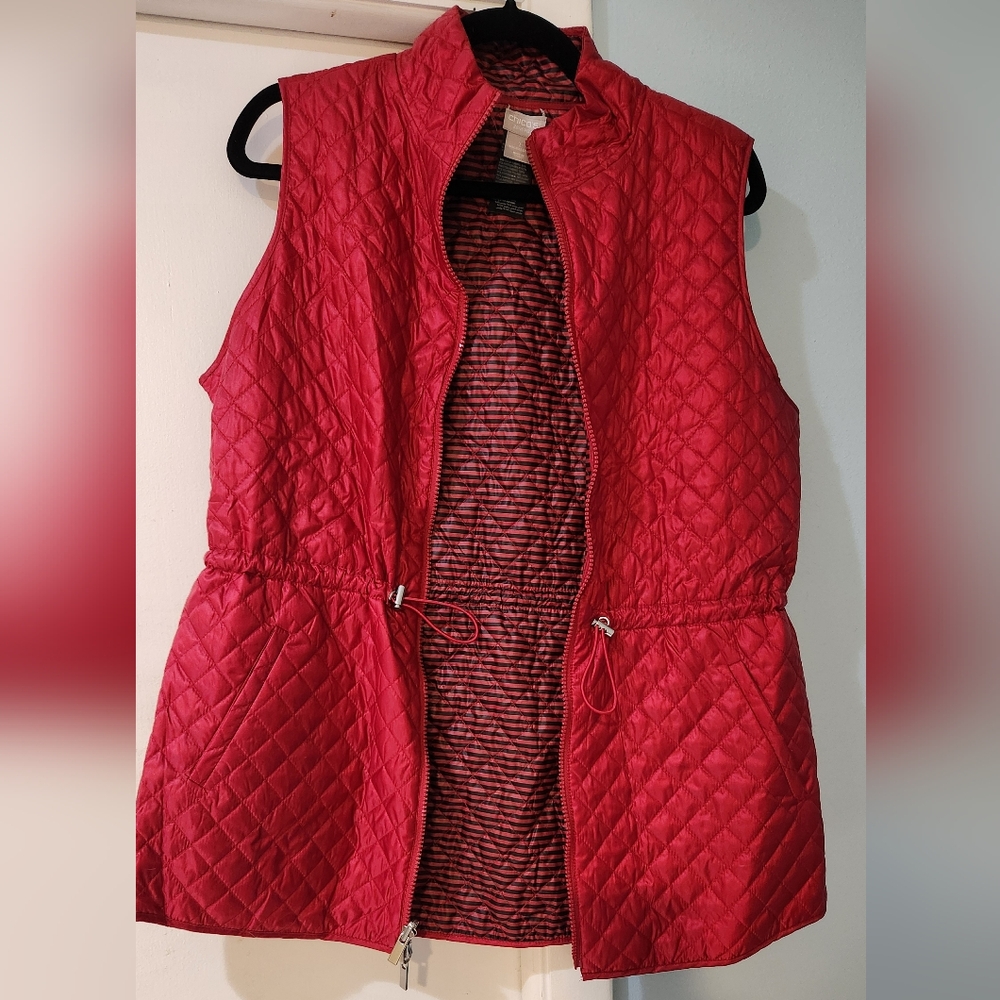 Women's Chico's Red Quilted Vest Size 1 Medium - Picture 5 of 8